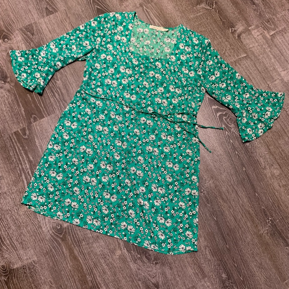 Liberty Love Green and Floral Print Shift Dress Spring Cottagecore.  Sz L. EUC